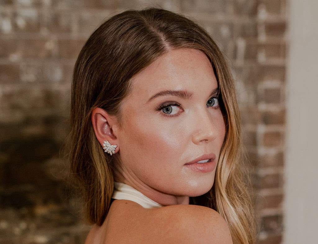 JASMINE: Floral Shape Crystal Earrings